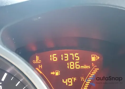 2013 Nissan Juke Sv z USA, uszkodzony, nr VIN JN8AF5MV1DT221993